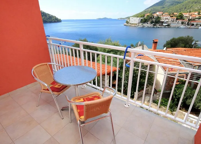 Apartment By The Sea Brna, Korcula - 574 *